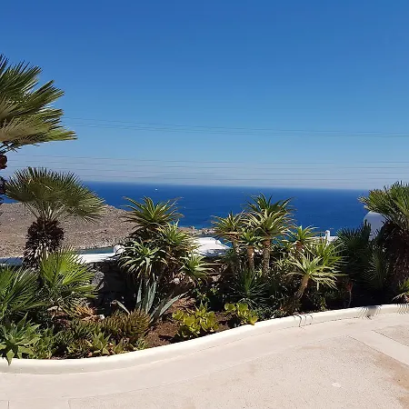 Aloe Mykonos * Agios Ioannis Diakoftis